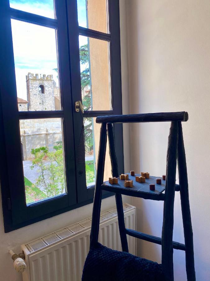 Tresors De La Cathedrale, Maison De Ville Sur 4 Niveaux Narbonne Exterior foto